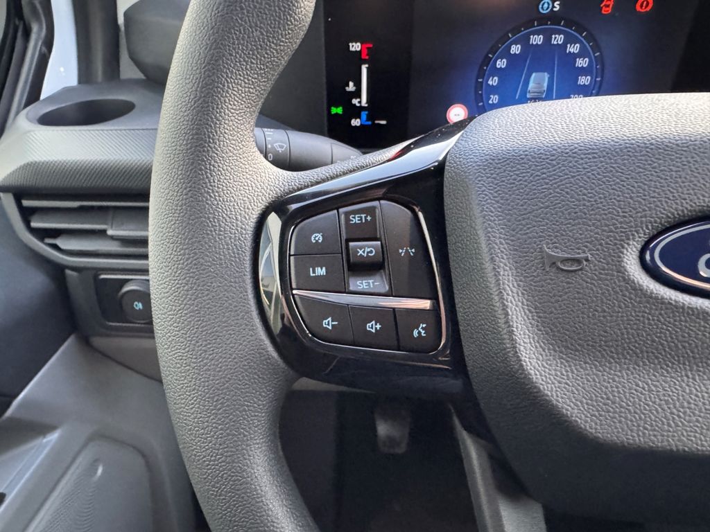 Ford Transit Custom 2025