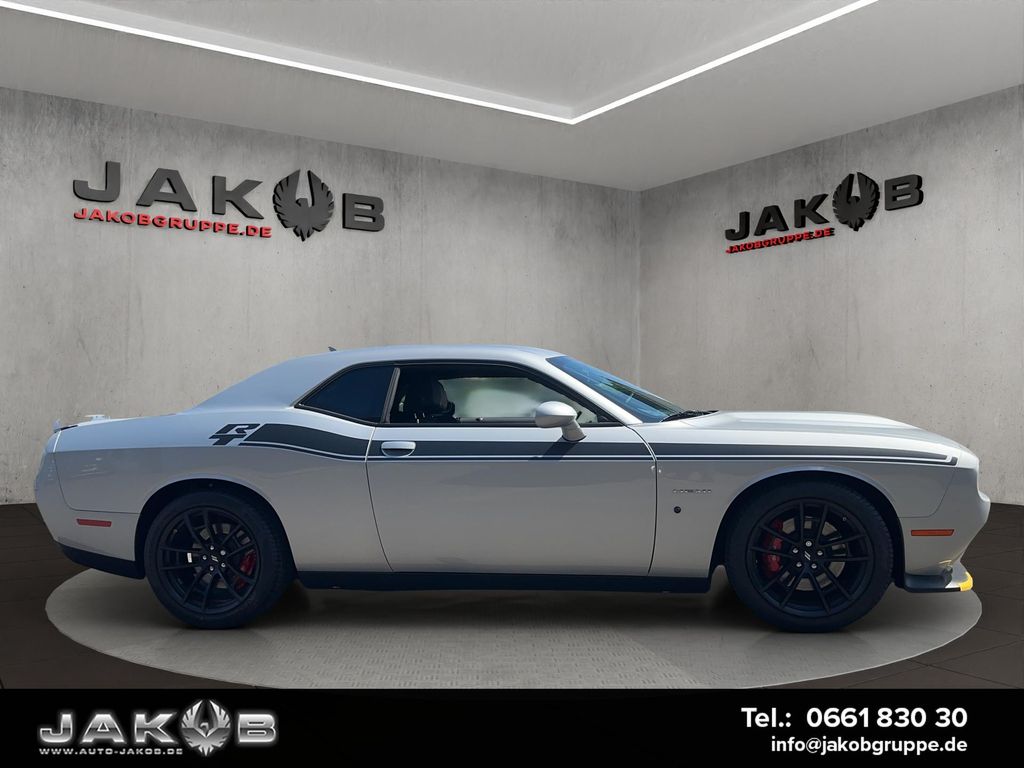 Dodge Challenger 2025