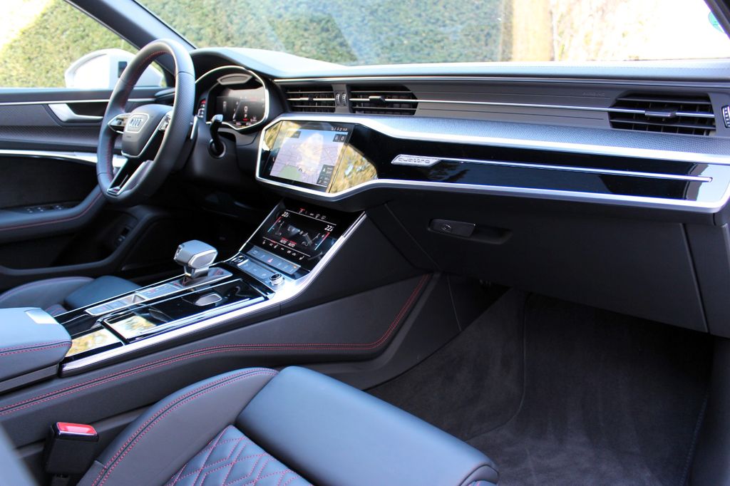 Audi A6 2024