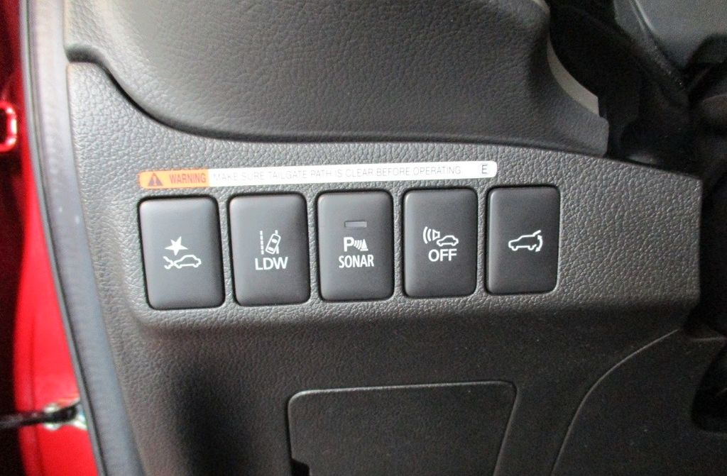 Mitsubishi Plug-in Hybrid Outlander 2019