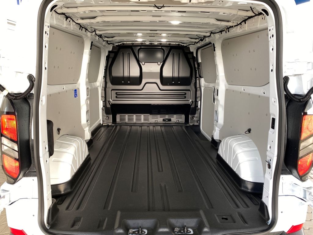 Ford Transit Custom 2025