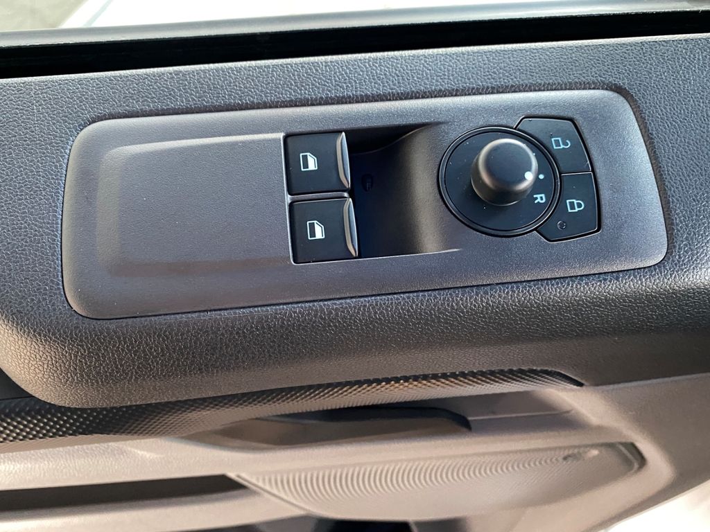 Ford Transit Custom 2025