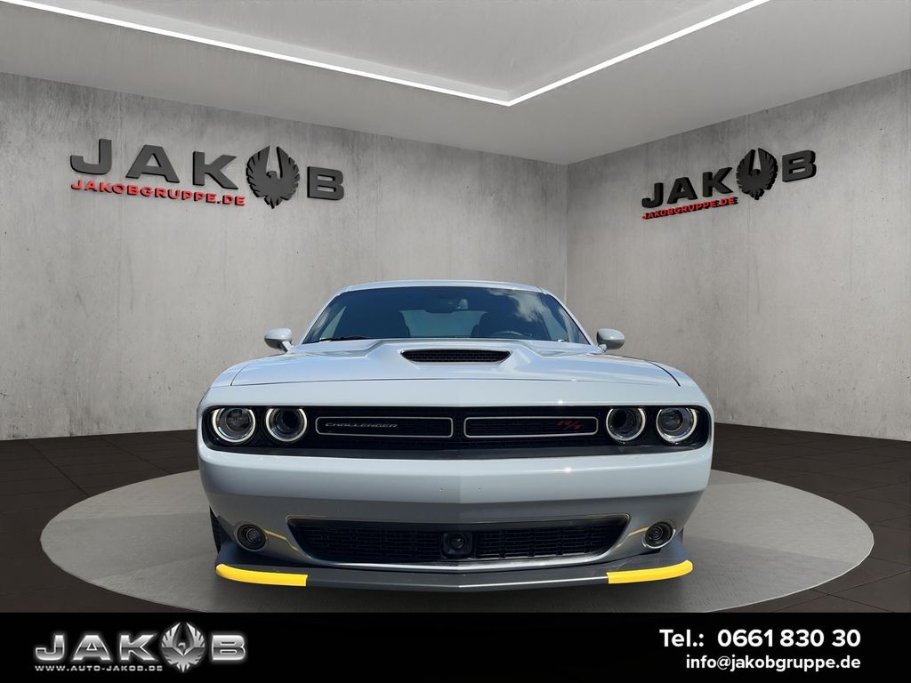 Dodge Challenger 2025