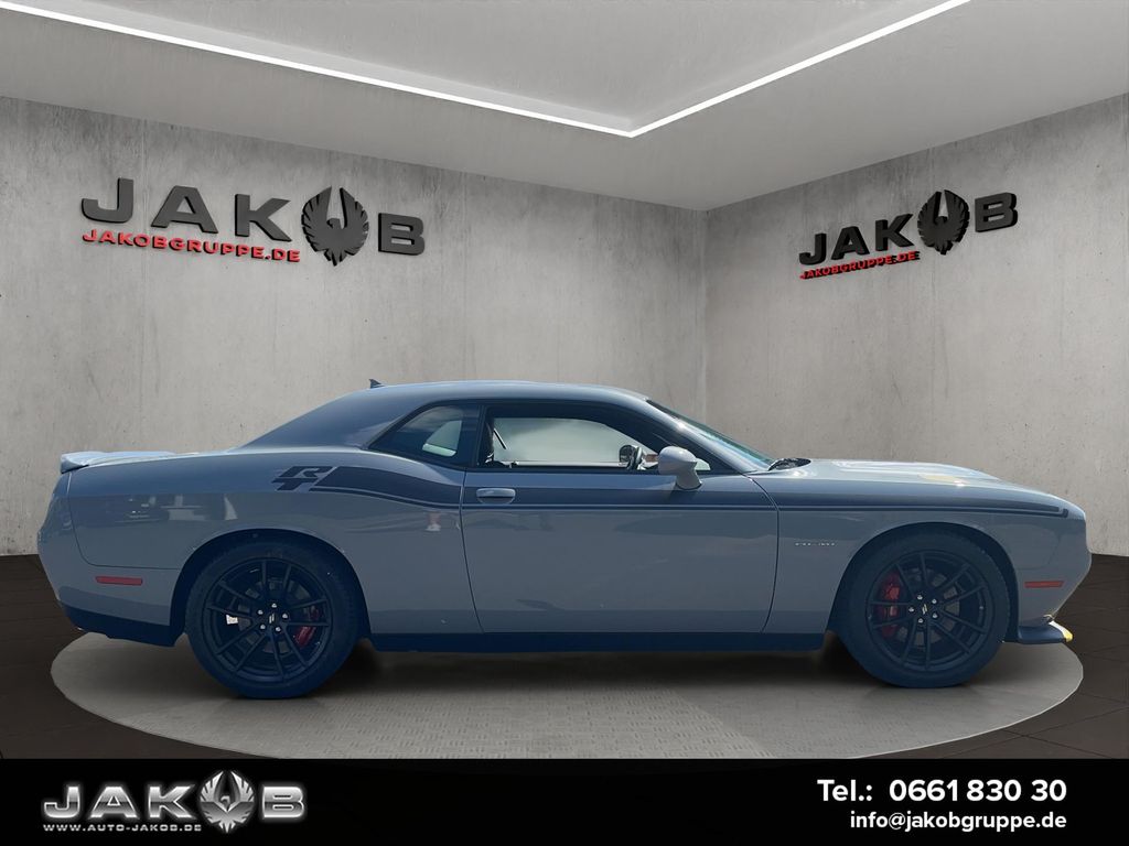 Dodge Challenger 2025