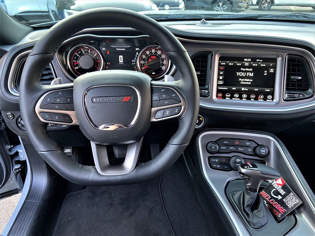 Dodge Challenger 2025