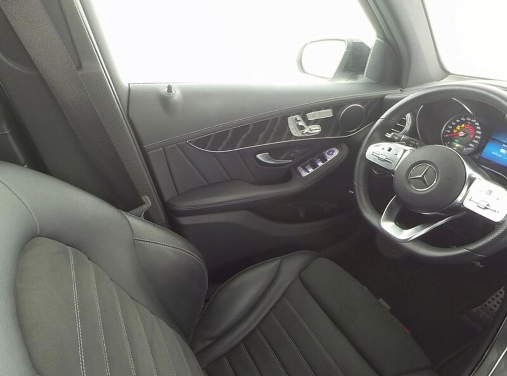 Mercedes-Benz GLC 300 2022