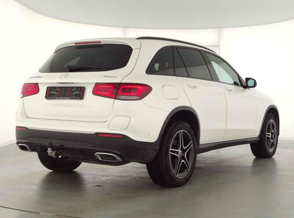 Mercedes-Benz GLC 300 2022