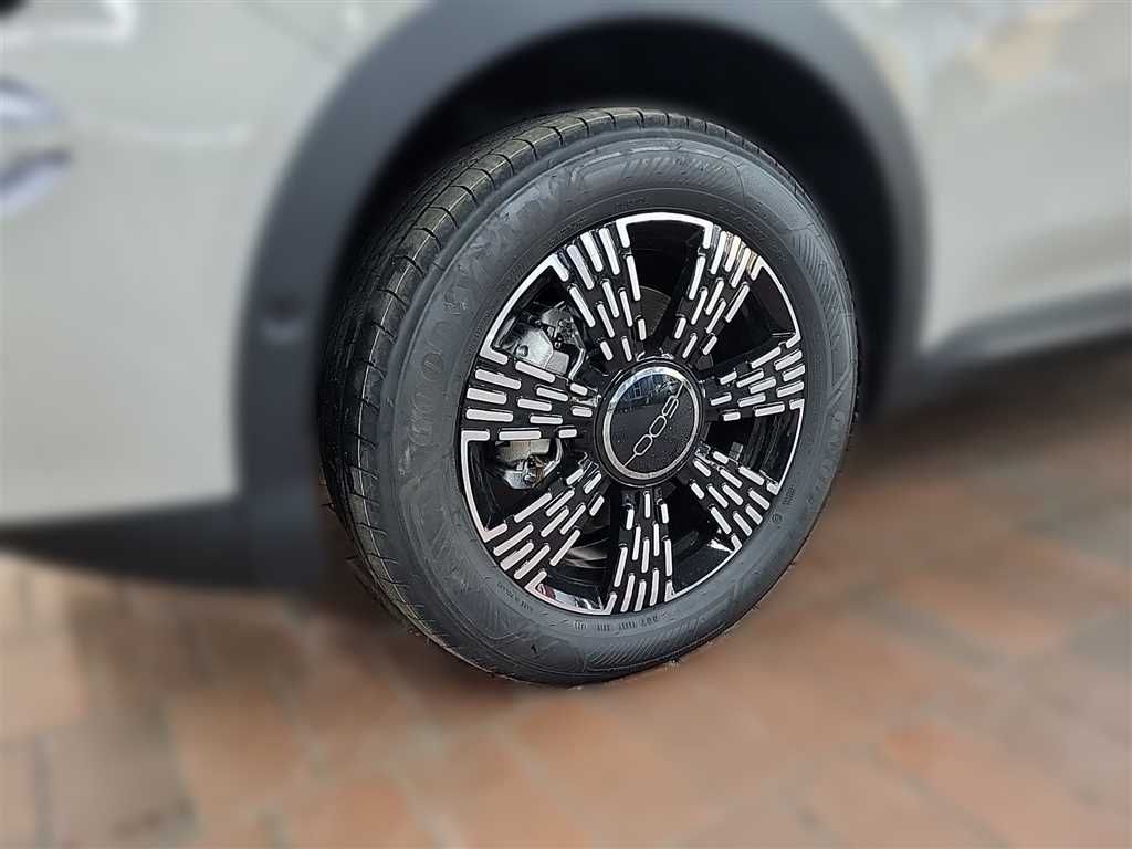 Fiat 600 2024