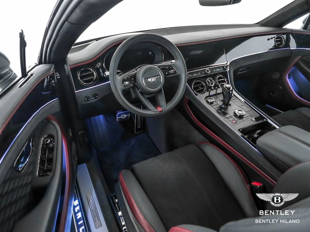 Bentley Continental GT 2024