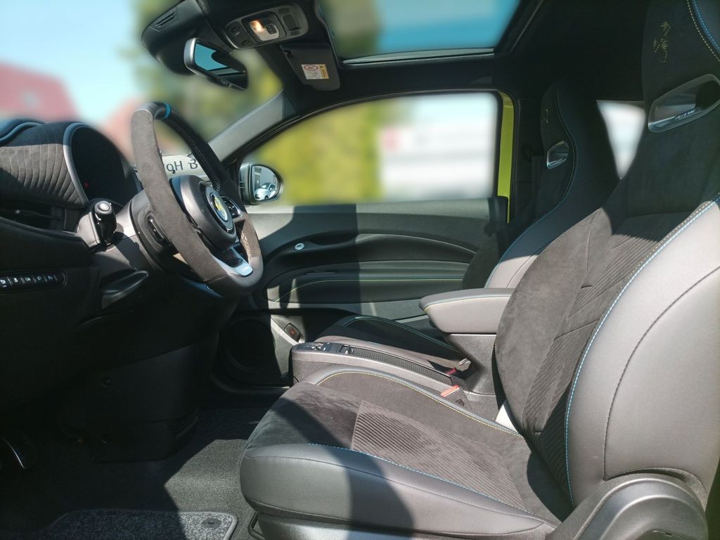 Abarth 500 2023
