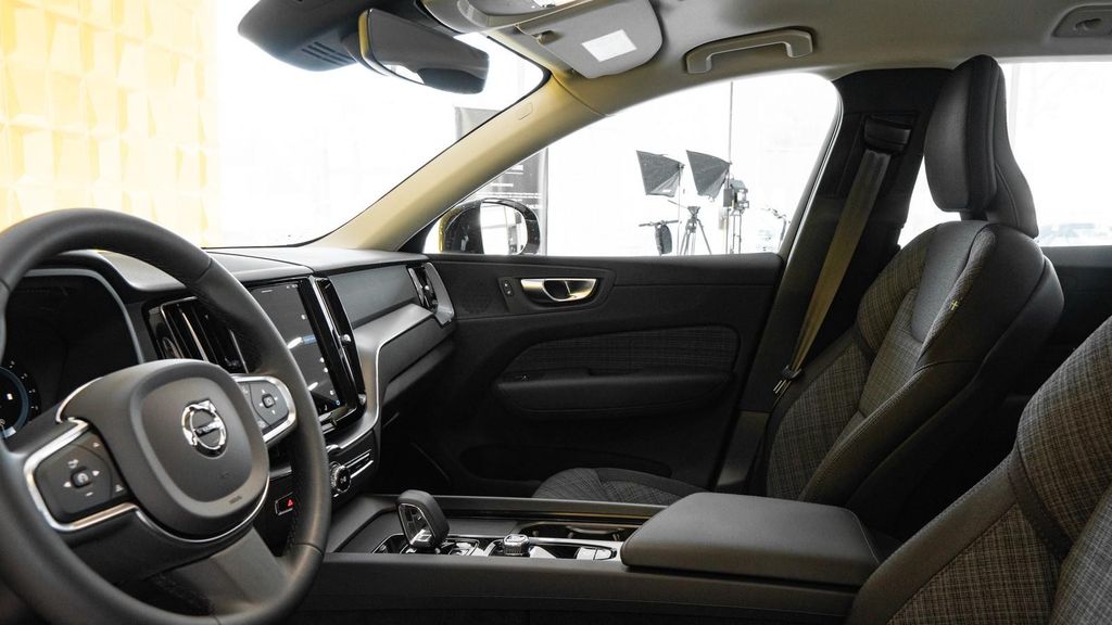 Volvo XC60 2023