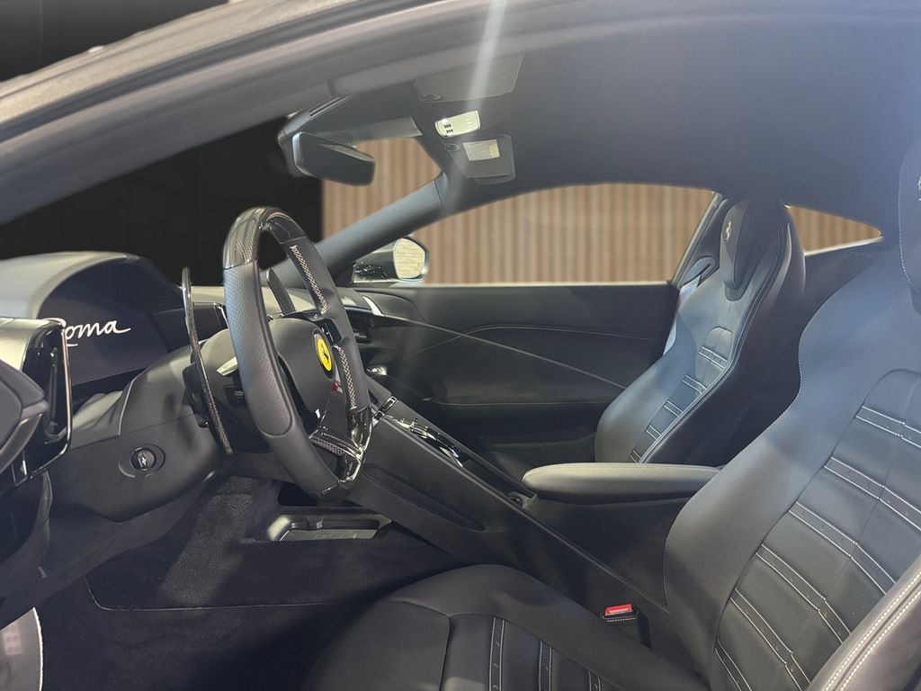 Ferrari Roma 2024