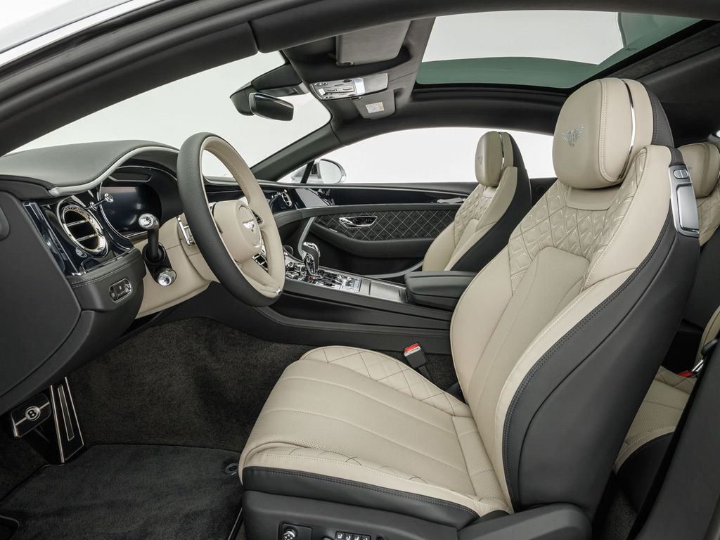 Bentley Continental GT 2024