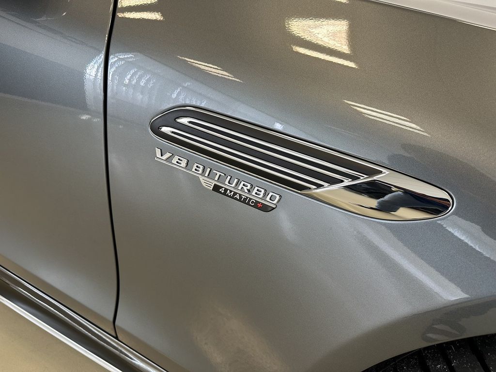 Mercedes-Benz SL 63 AMG 2023