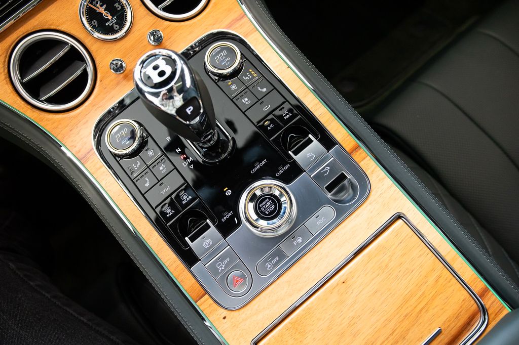 Bentley Continental GT 2023