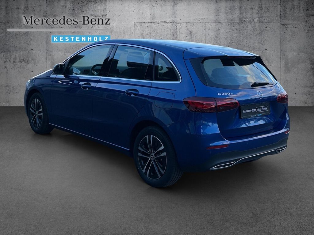 Mercedes-Benz B 250 2023