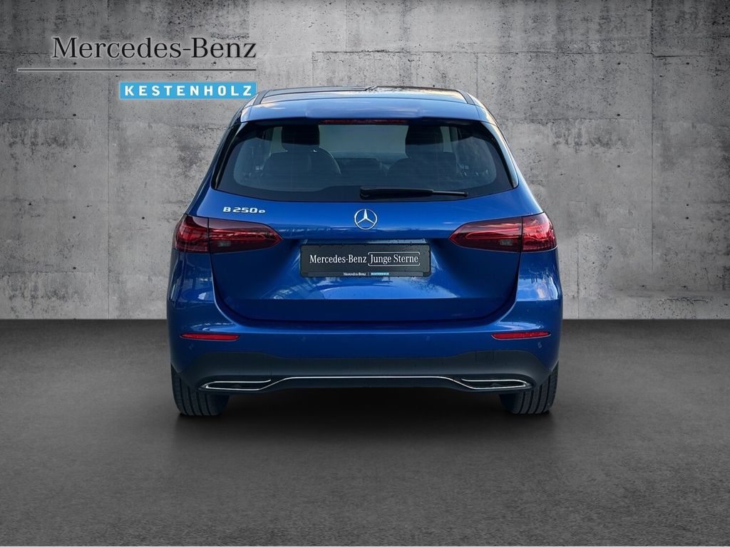 Mercedes-Benz B 250 2023