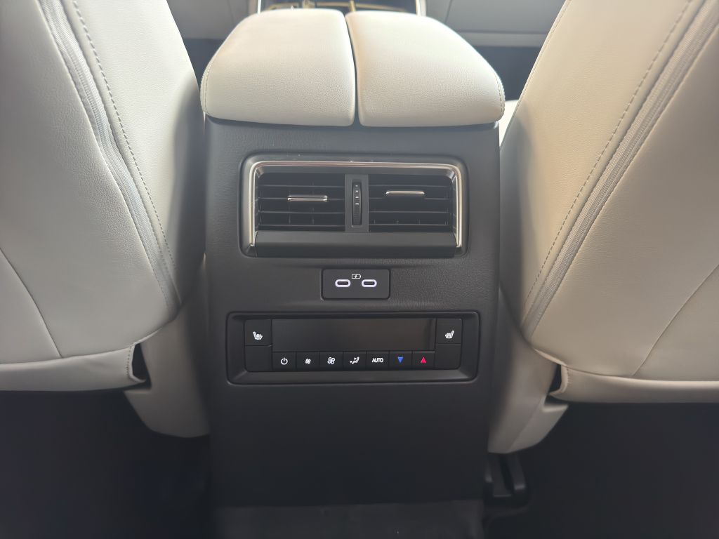 Mazda CX-80 2024