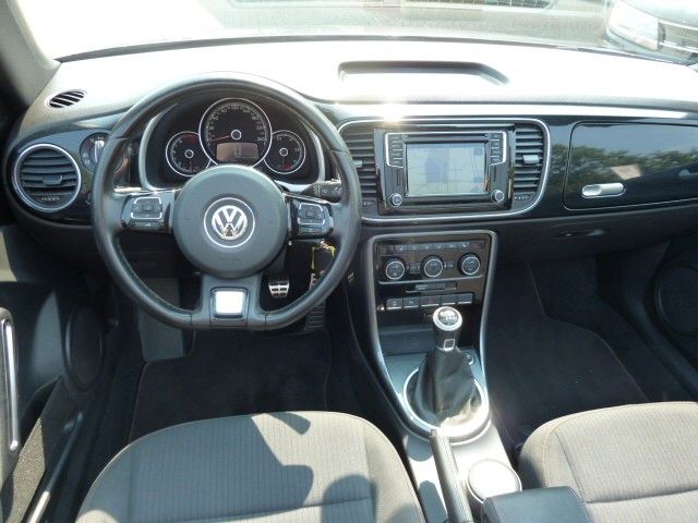 Volkswagen Beetle 2018