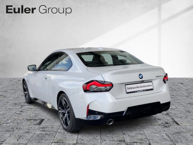 BMW 220 2024