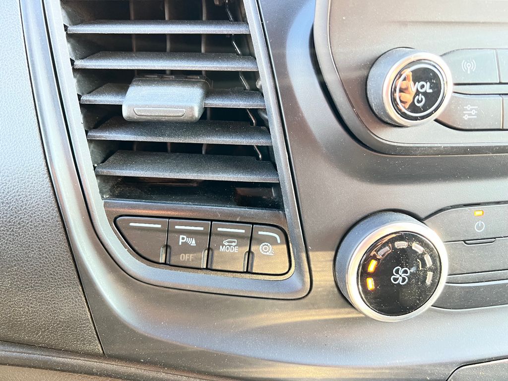 Ford Transit 2021