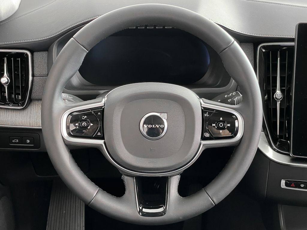 Volvo XC90 2024