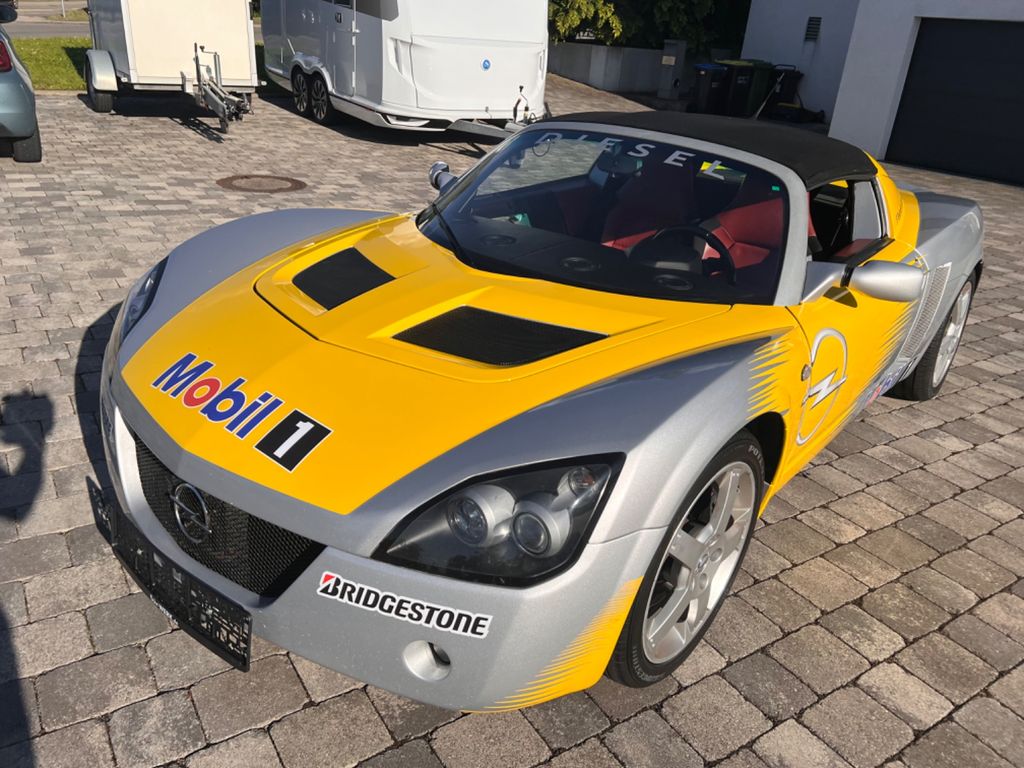 Opel Speedster 2001