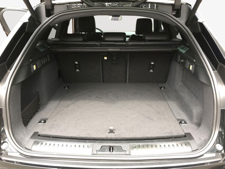 Land Rover Range Rover Velar 2024