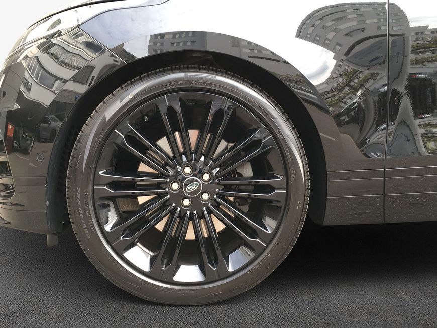 Land Rover Range Rover Velar 2024