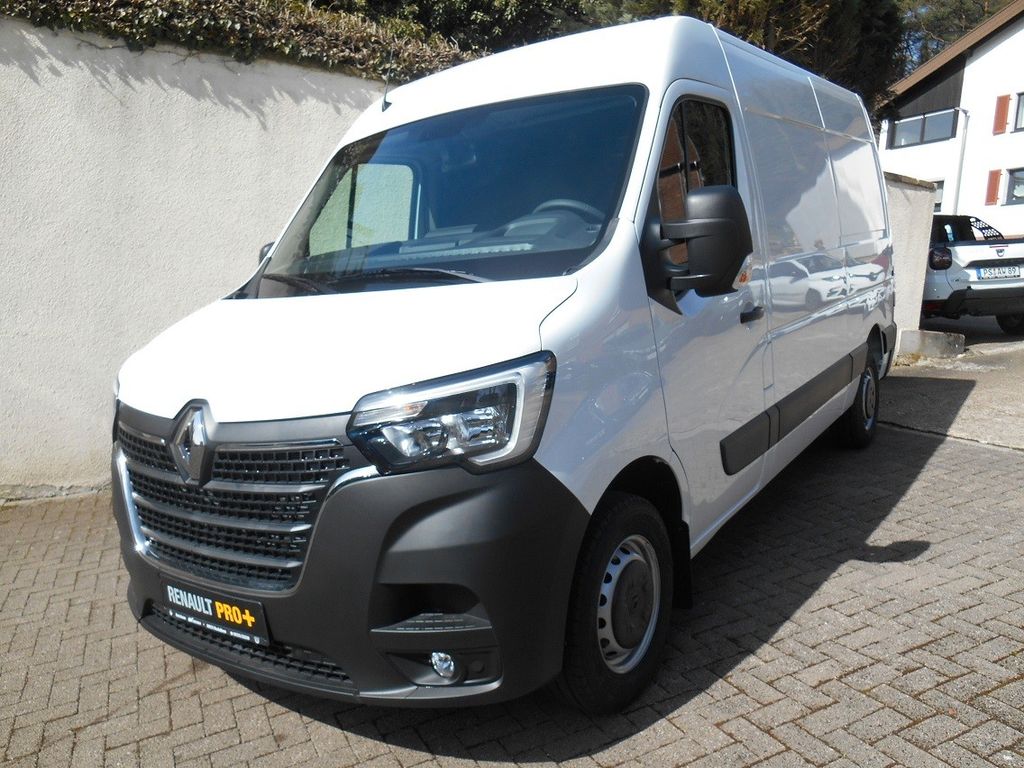 Renault Master 2023