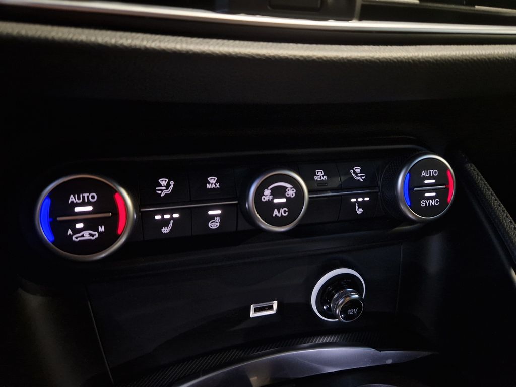 Alfa Romeo Stelvio 2020