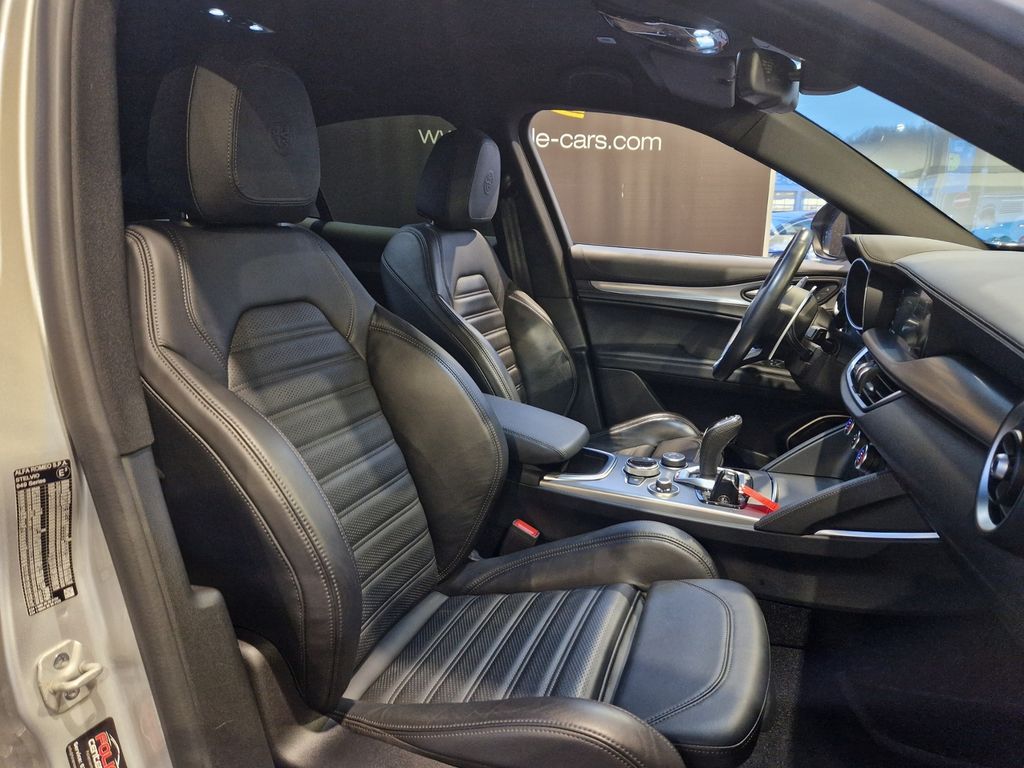 Alfa Romeo Stelvio 2020