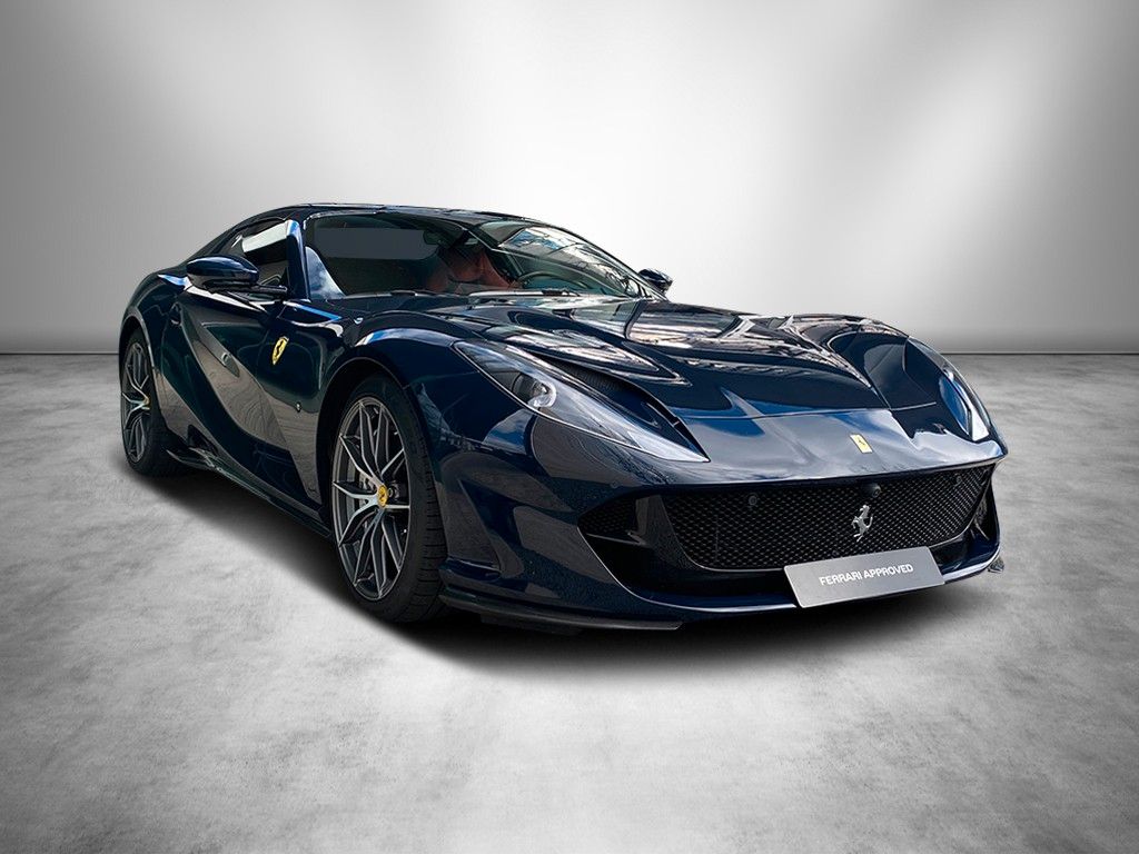 Ferrari 812 2022