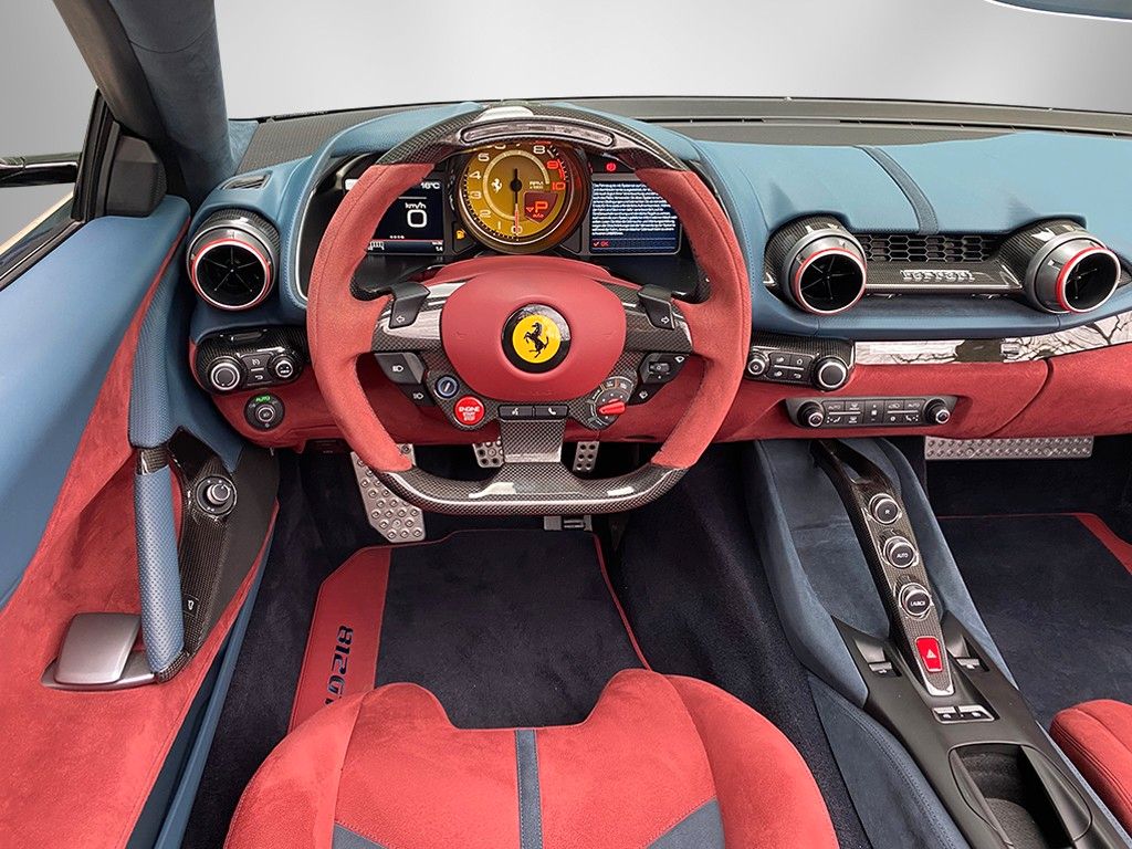 Ferrari 812 2022