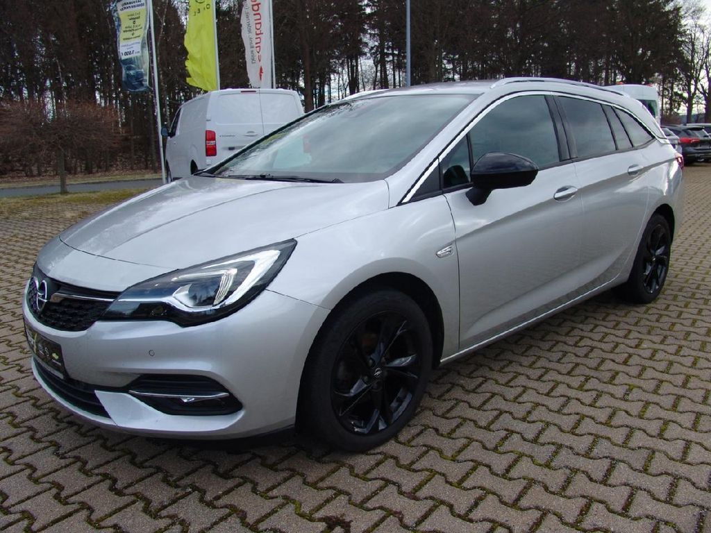 Opel Astra 2021