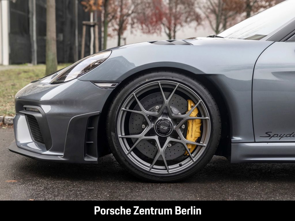 Porsche Boxster 2025