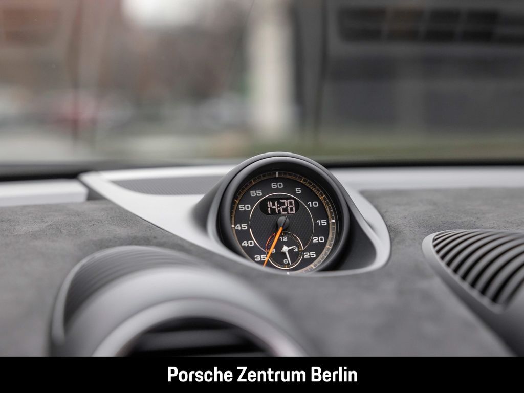 Porsche Boxster 2025