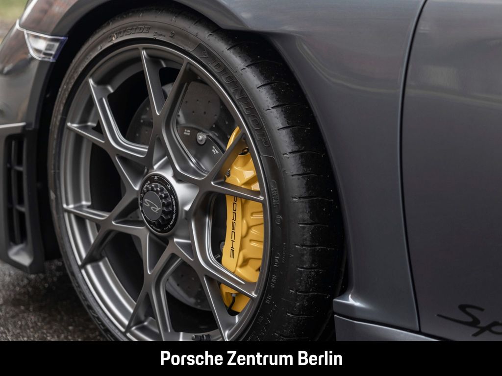 Porsche Boxster 2025