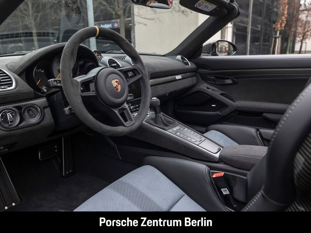 Porsche Boxster 2025