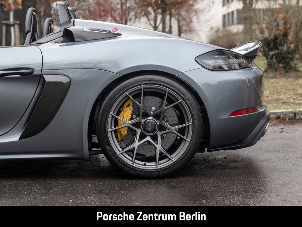 Porsche Boxster 2025