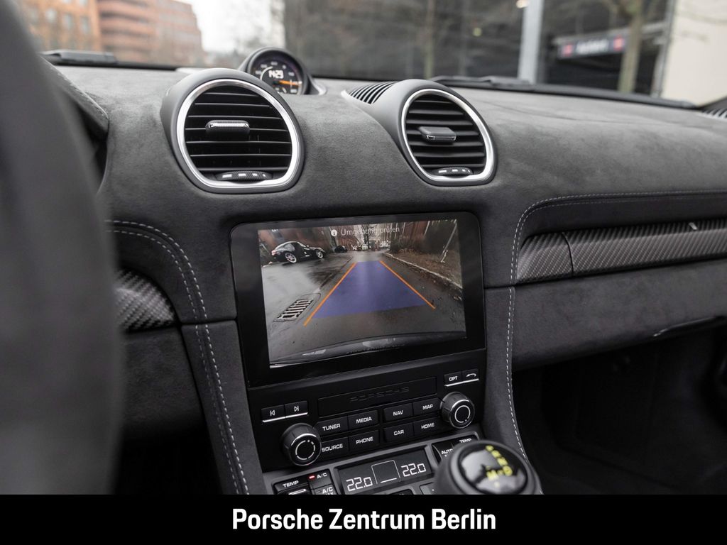 Porsche Boxster 2025