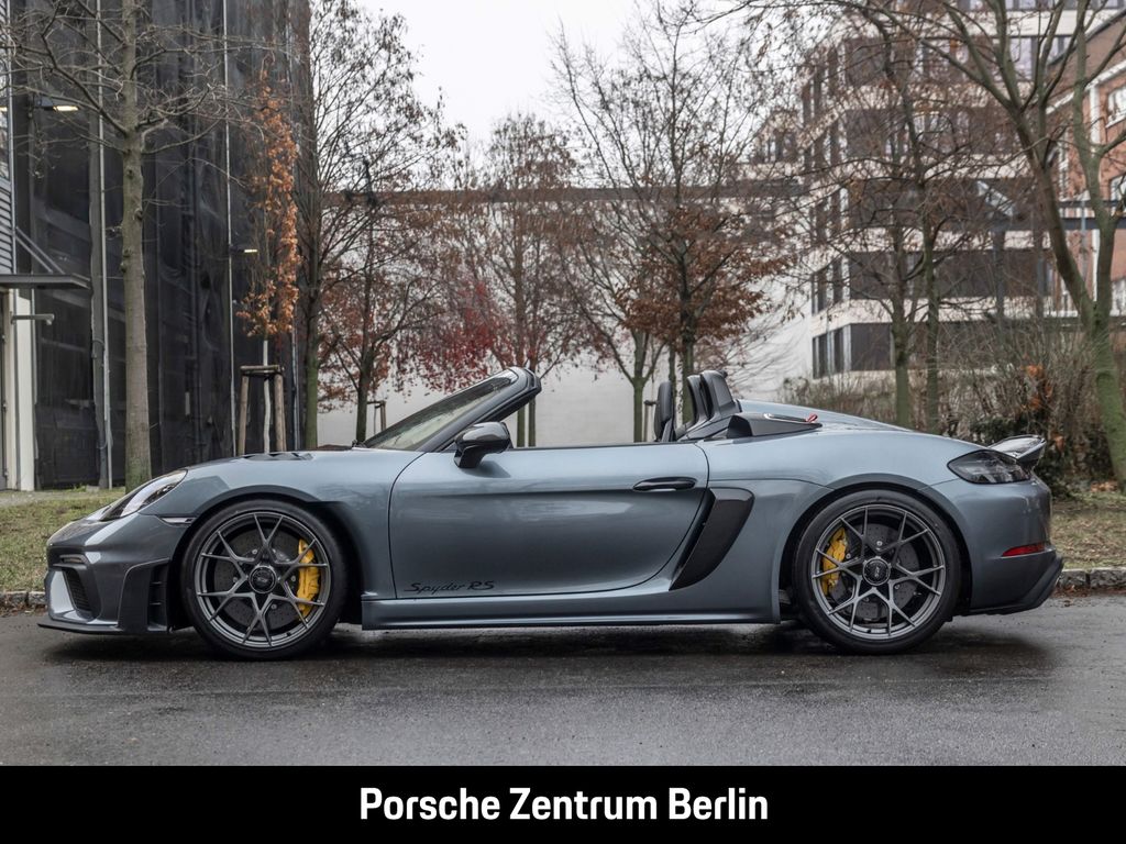 Porsche Boxster 2025