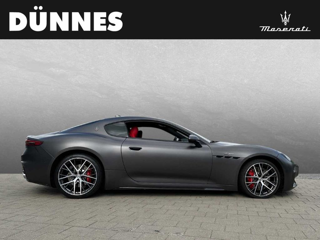 Maserati Granturismo 2024