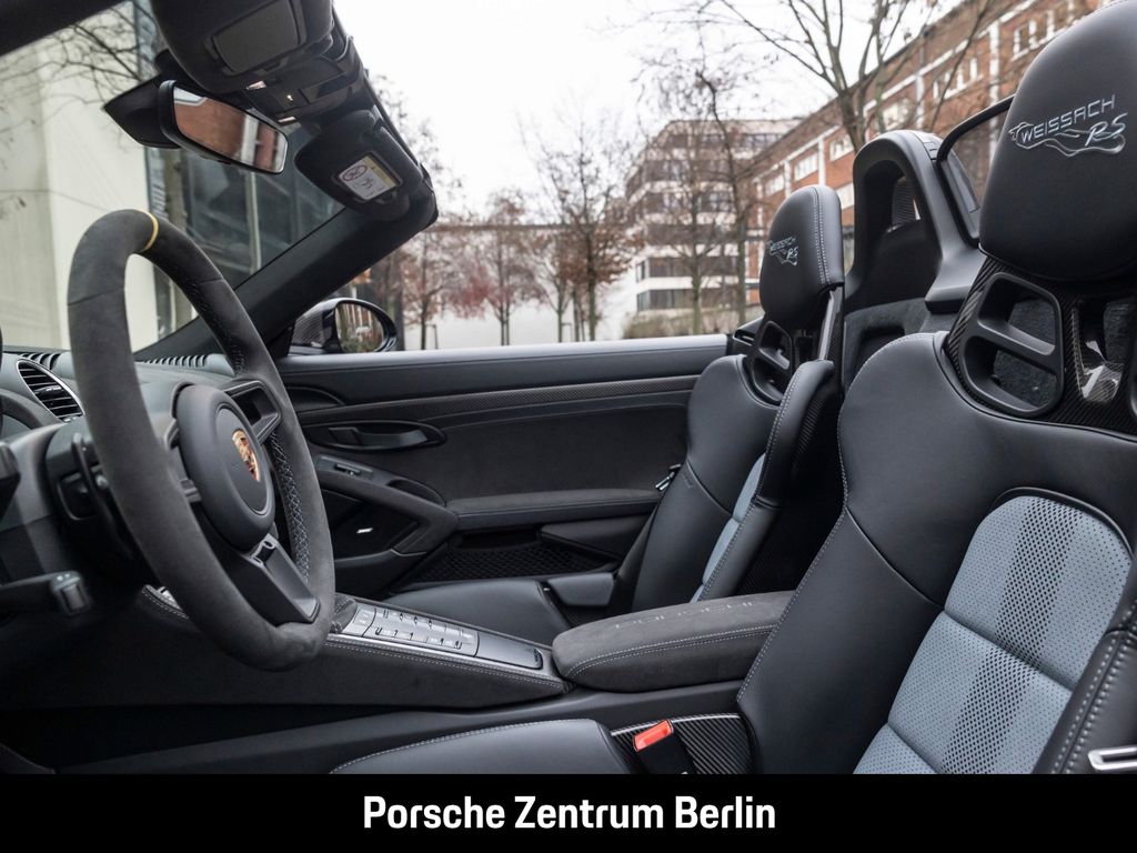 Porsche Boxster 2025