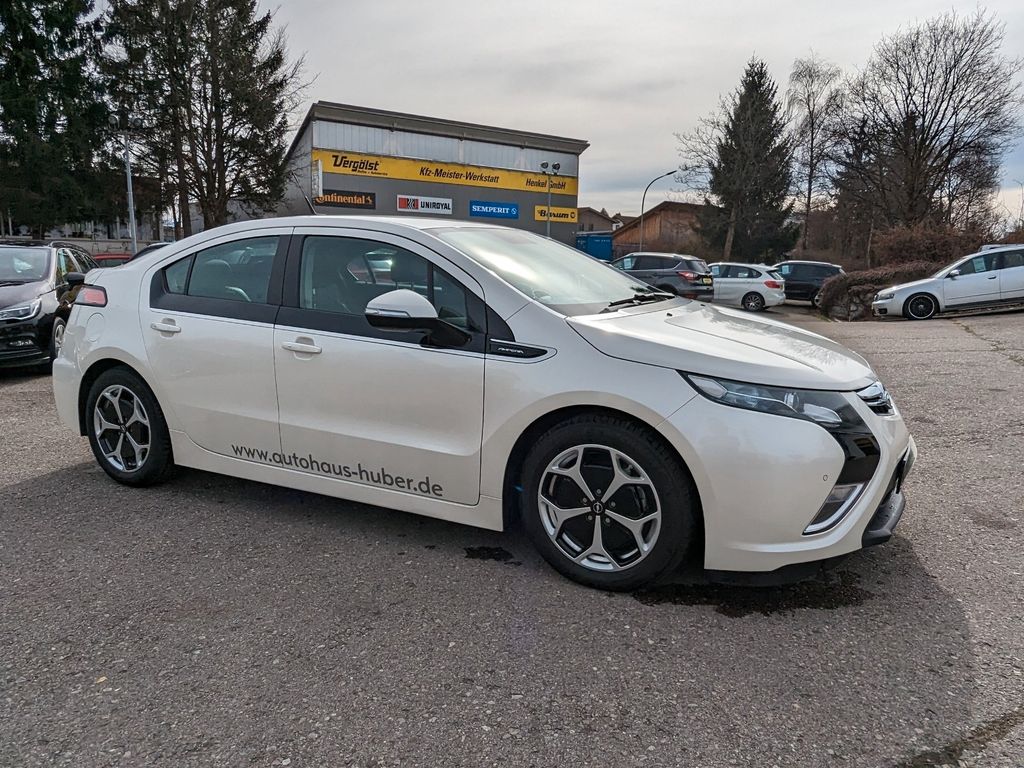 Opel Ampera 2012