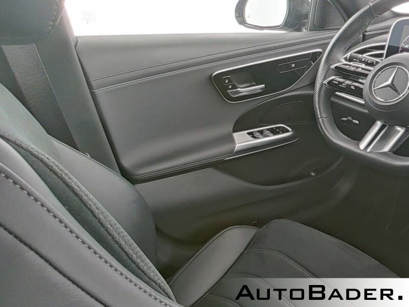 Mercedes-Benz E 220 2024