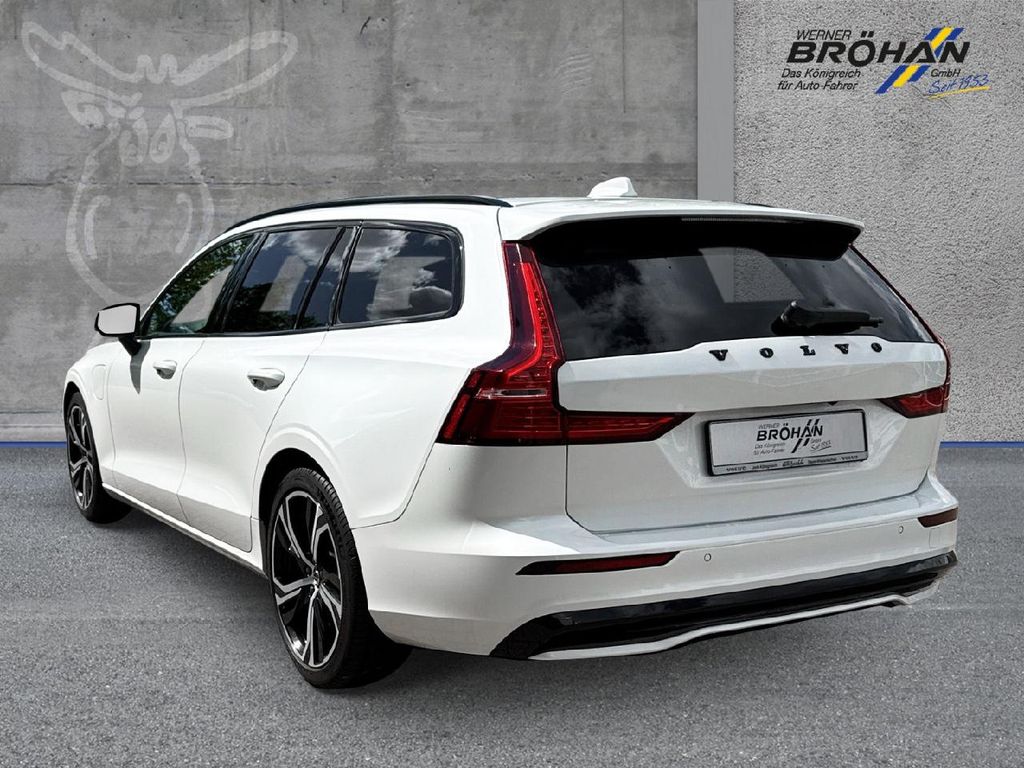 Volvo V60 2022