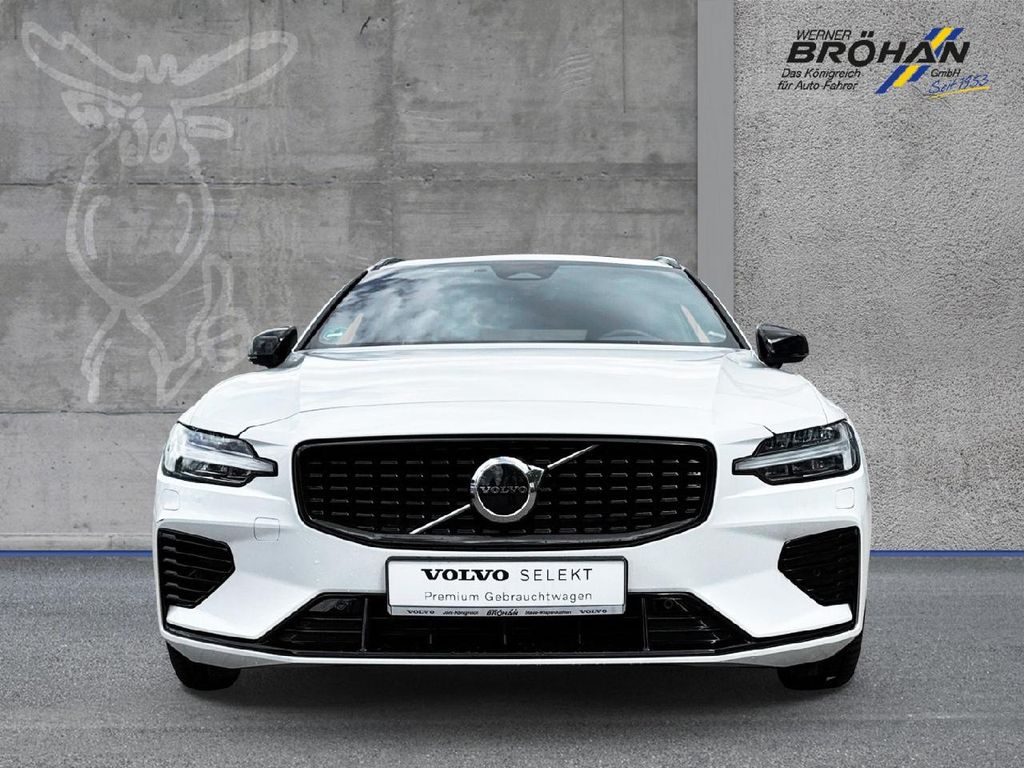 Volvo V60 2022