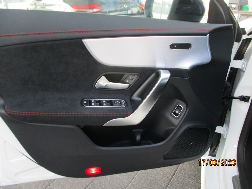 Mercedes-Benz CLA 200 2019