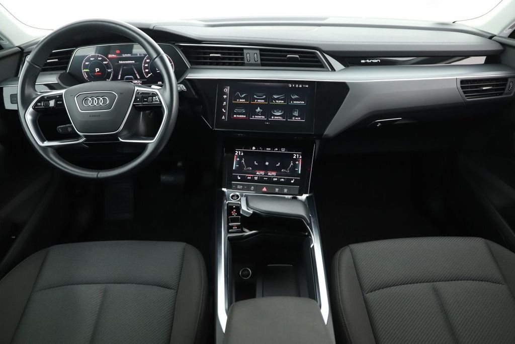 Audi e-tron 2022